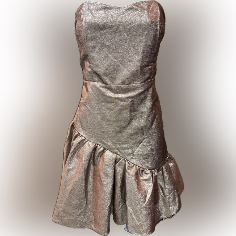 DO+BE Strapless Metallic Dress